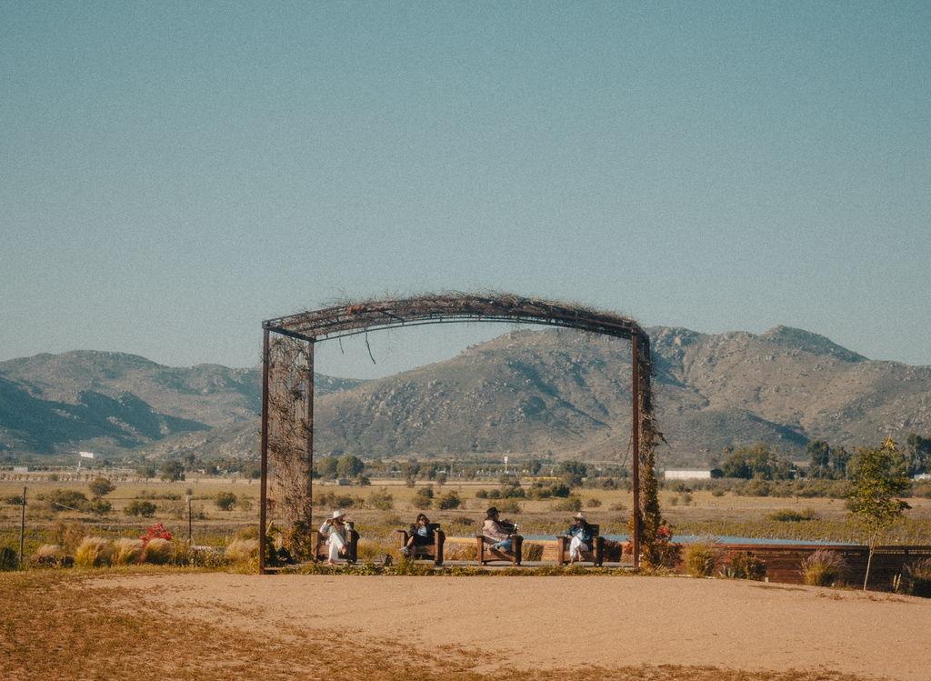 The Wedding Website of Lauren Plascencia and Oscar Torres