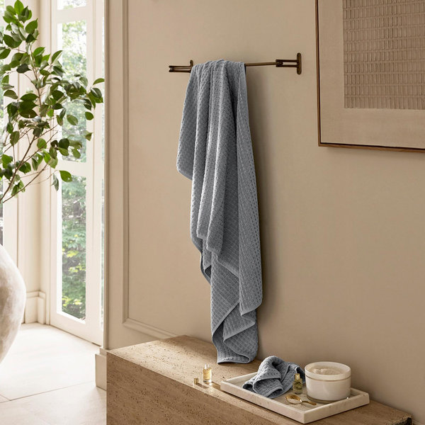 Boll & Branch Turkish Waffle Bath Towel - Thumbnail 3