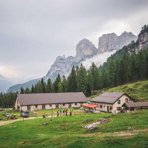 A Night at Malga Pramper