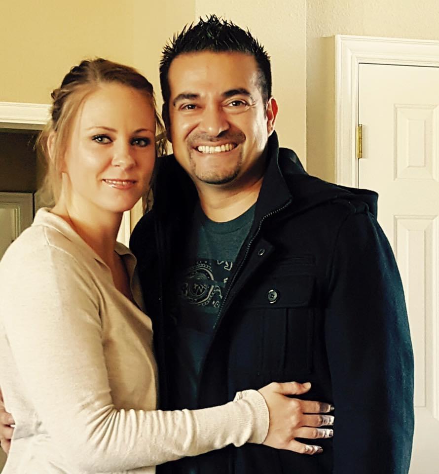 The Wedding Website of Amanda White and Joey Lara