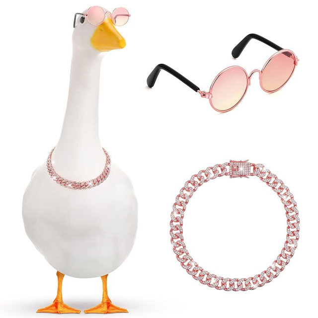 Shyyween Chain Collar and Sunglasses Porch Goose Outfits for Plastic Goose 23"/ 17'' Lawn Goose Statue Sunglasses Rhinestone Collar for Garden Goose Retro Pet Cosplay Party Patio Yard(Pink)