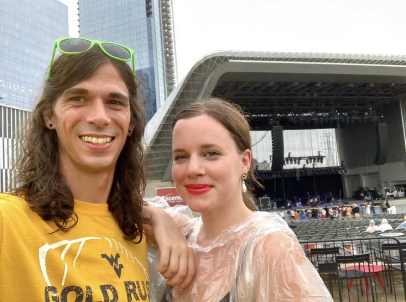 One of our favorite things to do together is see live performances - rain or shine!