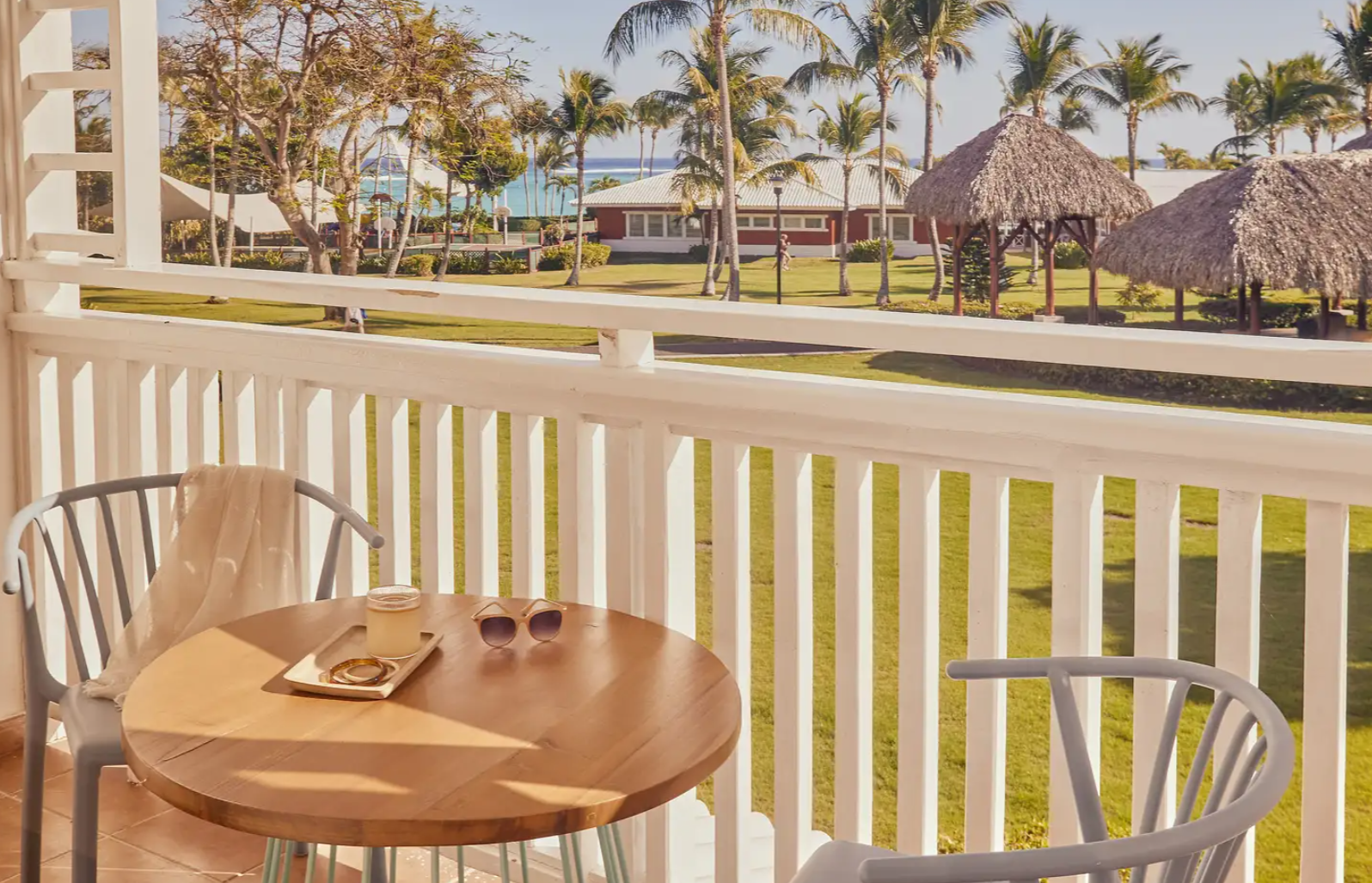 The Wedding Website of Allison Rojas and Javier Ferrer Gonzalez