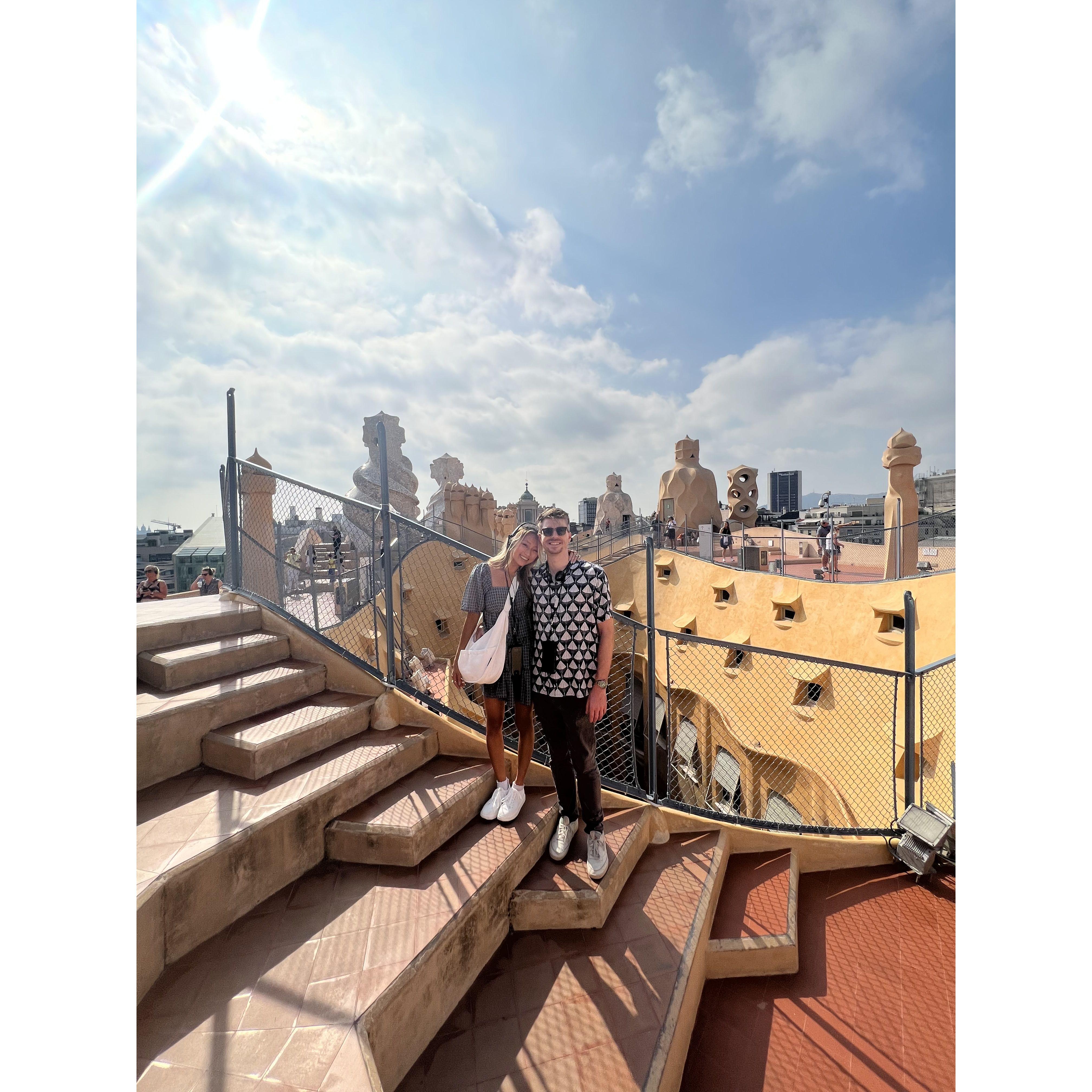 In Gaudi's house, we are the same height.