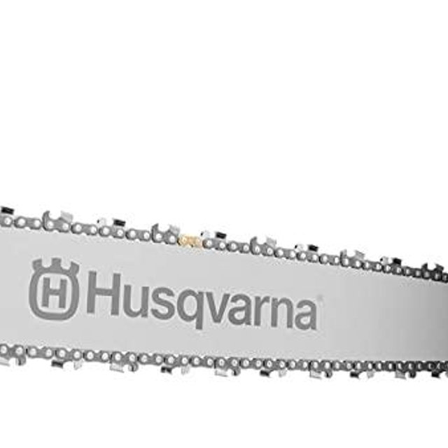 Husqvarna 460 Rancher Gas Powered Chainsaw, 60.3-cc 3.6-HP, 2-Cycle X-Torq Engine, 24 Inch Chainsaw with Automatic Adjustable Oil Pump, For Wood Cutting, Tree Trimming and Land Clearing