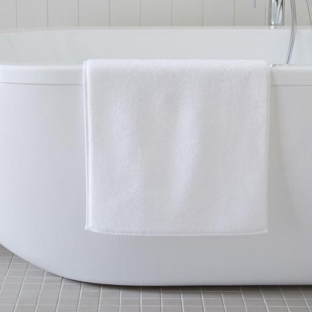 Organic Luxe Fibrosoft Bath Mat, White, 17"x25"