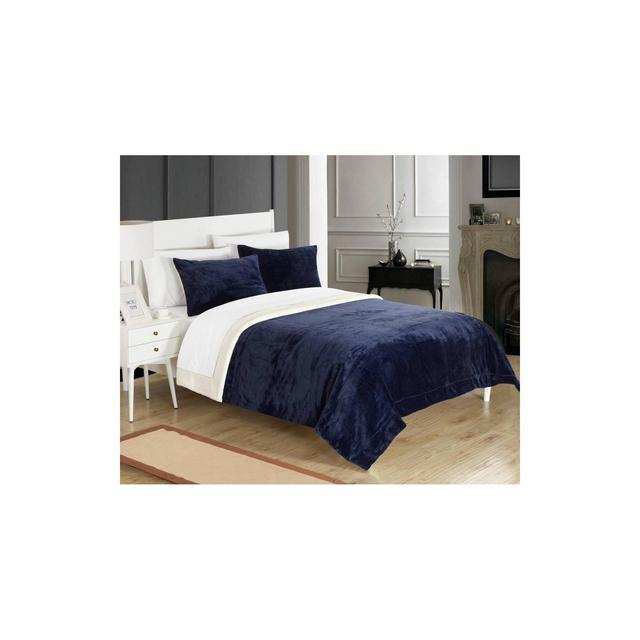 Chic Home Queen 7pc Ernest Bed in a Bag Sherpa Blanket Set Navy