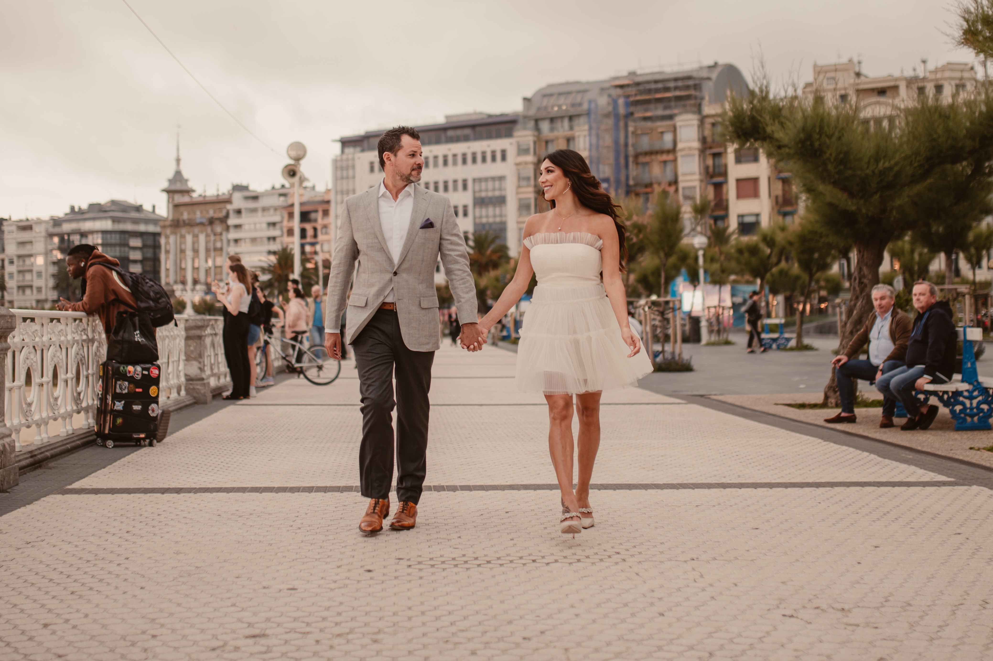 The Wedding Website of Lauren Brilliant and Jay Nuñez