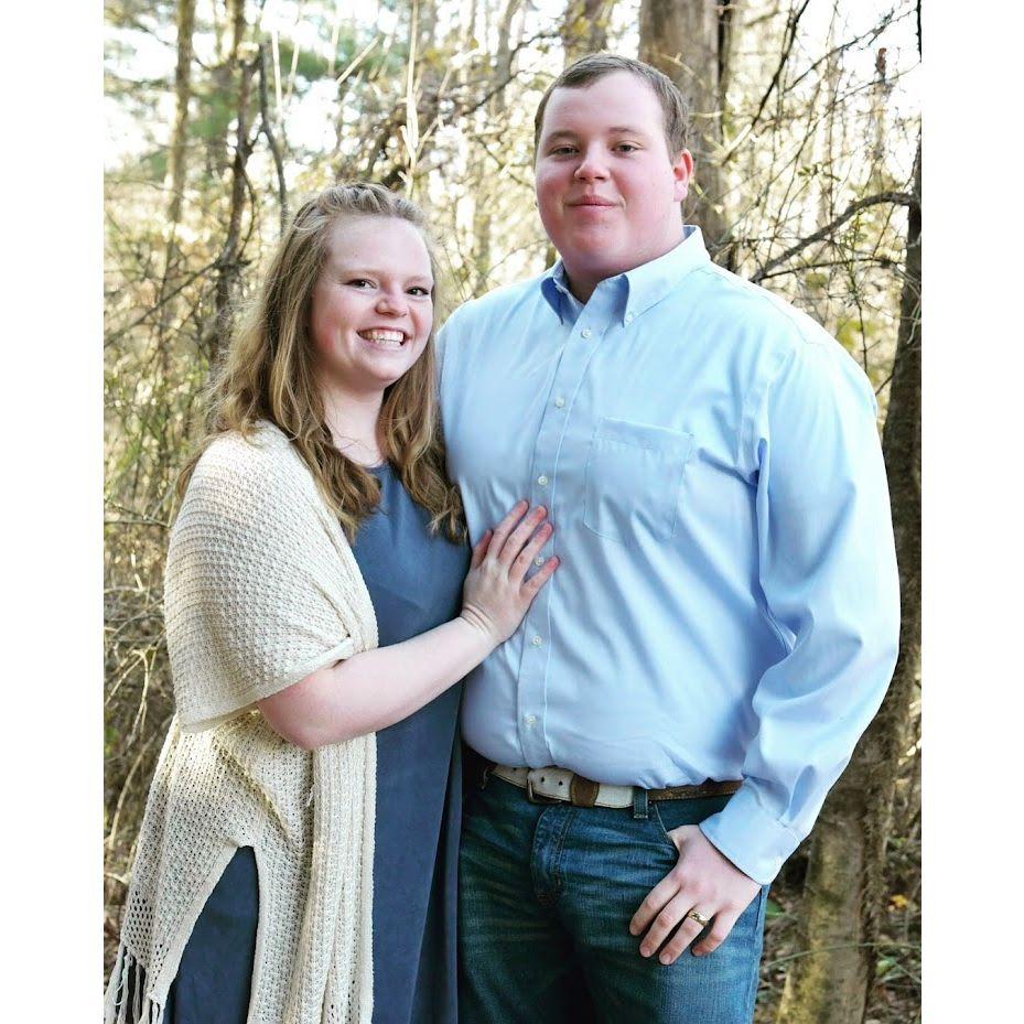 From Hope's family pictures back in 2017. It really meant a lot to Andrew that Hope's family included him in their pictures.