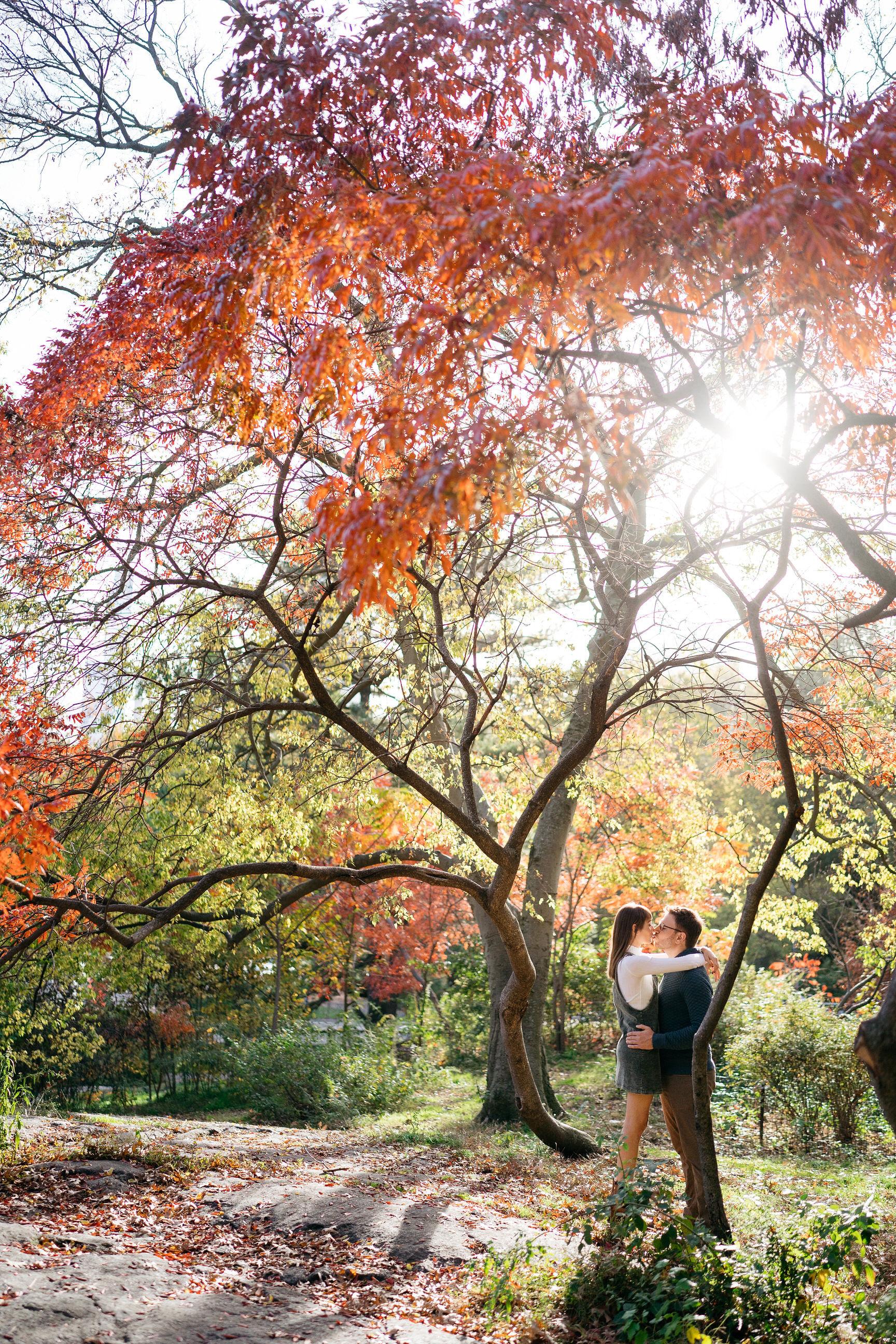 The Wedding Website of Lindsay Simon and Yonatan Tammam