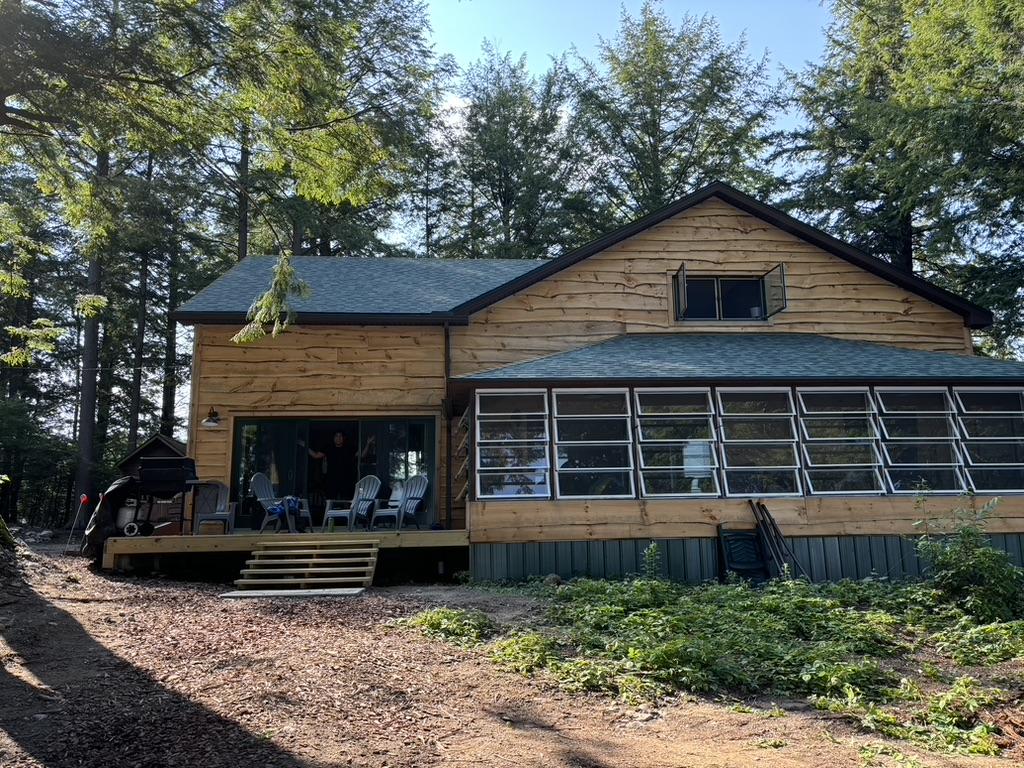 The Wedding Website of Molly DuVall and Reyes Martinez