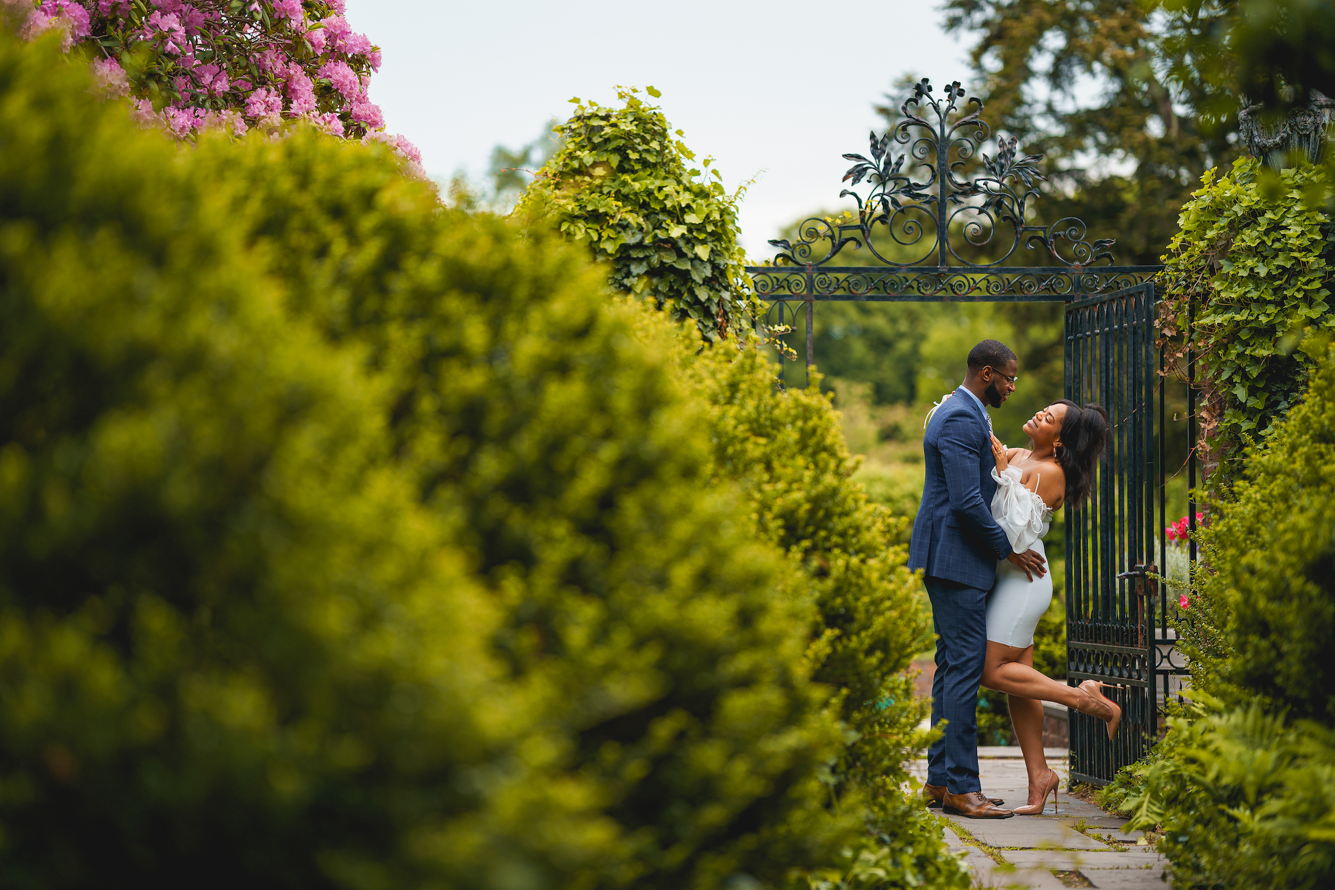 The Wedding Website of Courtney Heywood and Robert Pierce III