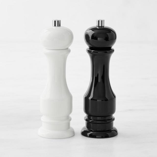 Williams Sonoma Salt and Pepper 7" Set, Black and White