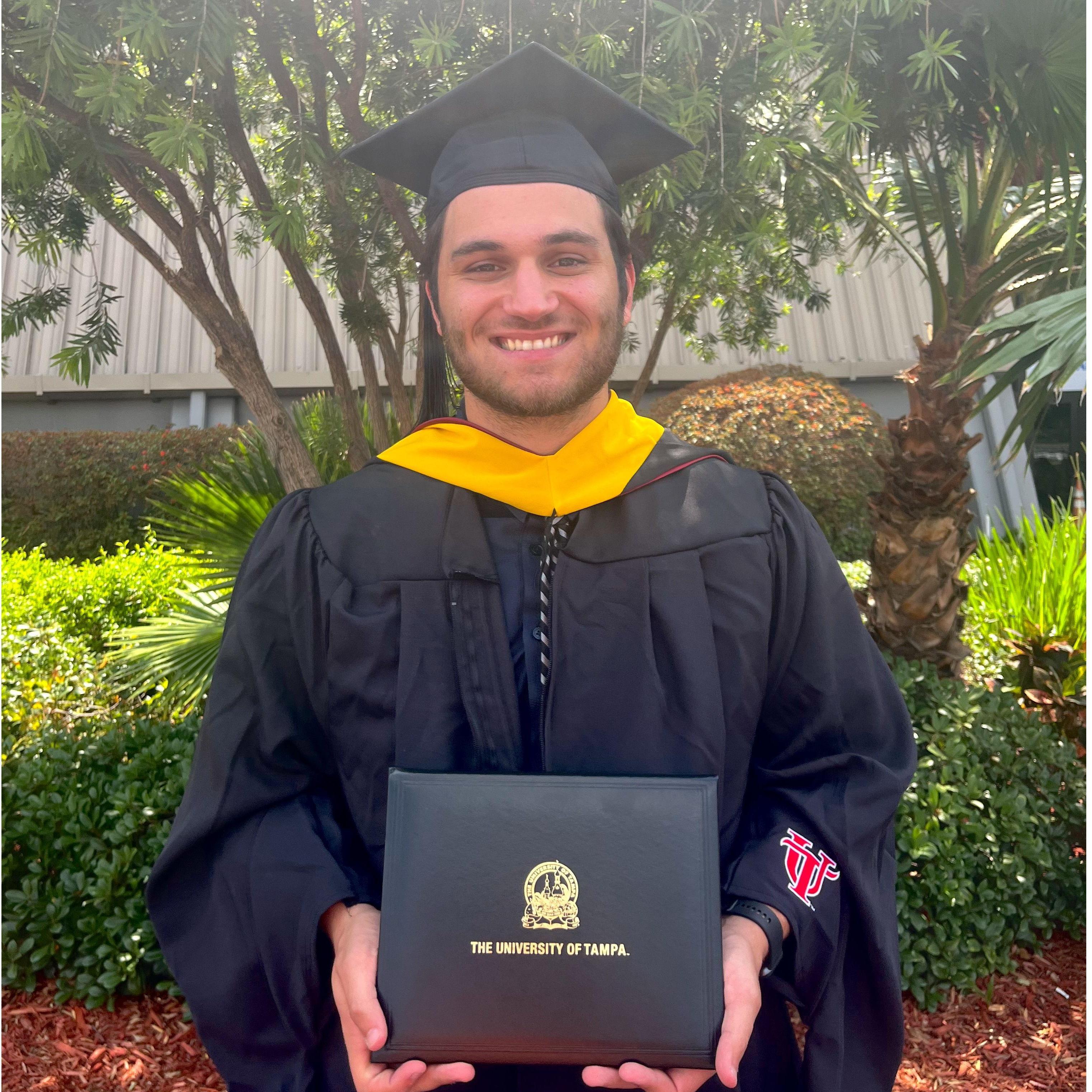 Dom graduated with his Master's degree in Exercise & Nutrition Science!