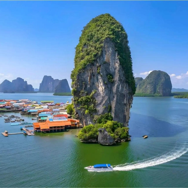 James Bond Island Tour on Honeymoon!