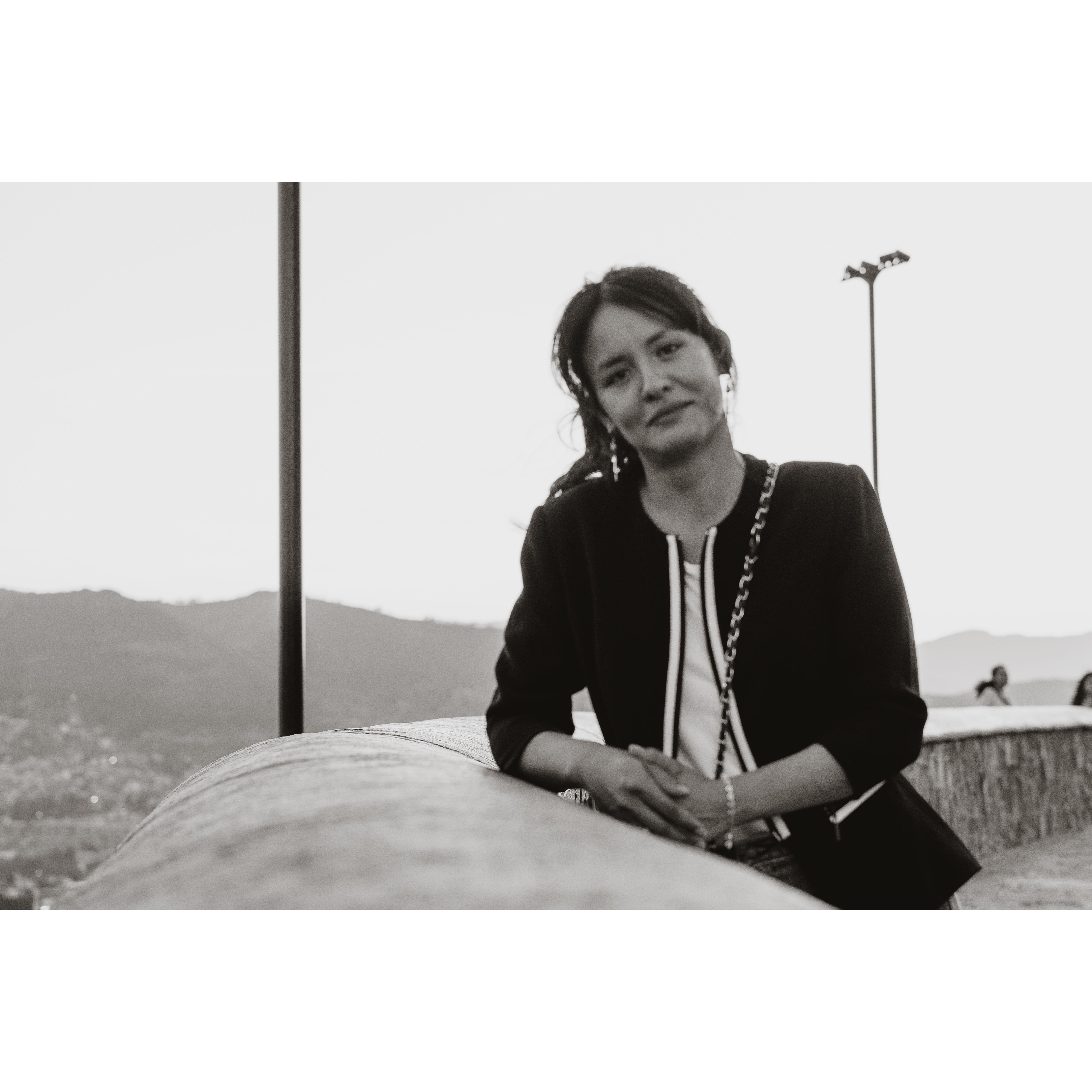 Amo a Aridai por ser quien es, amo su corazón, amo su esencia, amo lo que Dios ha hecho en su vida porque me enseña y me bendice. no hay otra como ella