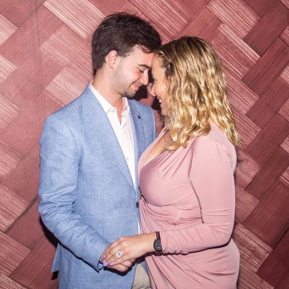 Photographic evidence that she said yes