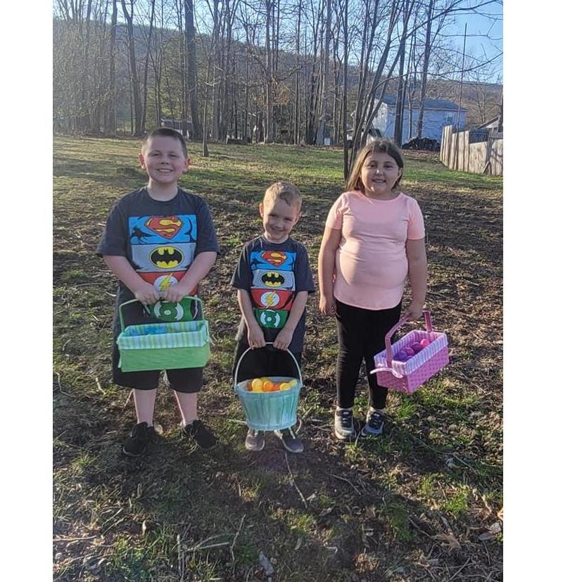 Easter 2021
(Left to Right)
Jaiden, Oliver, Jemma