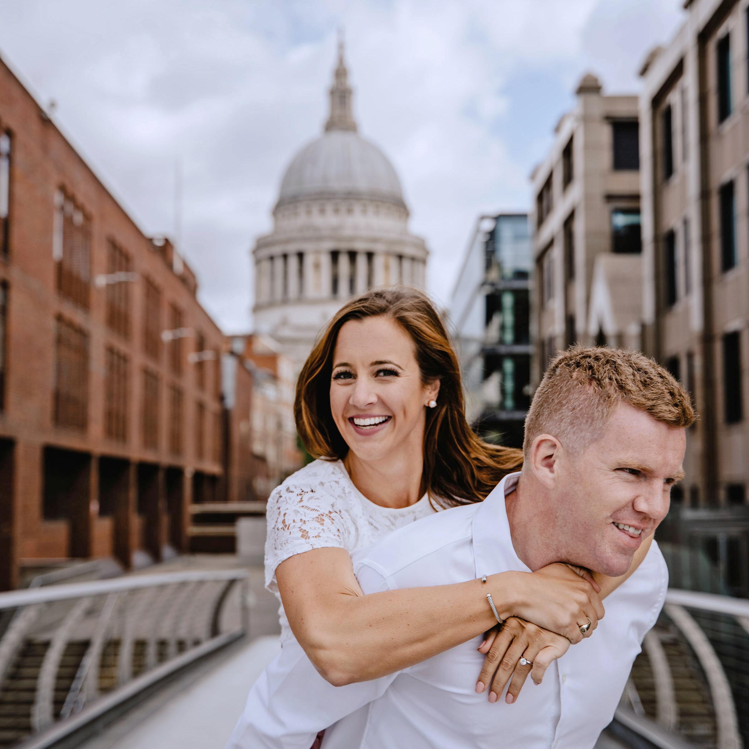 Engagement Photos at St. Paul's Cathedral