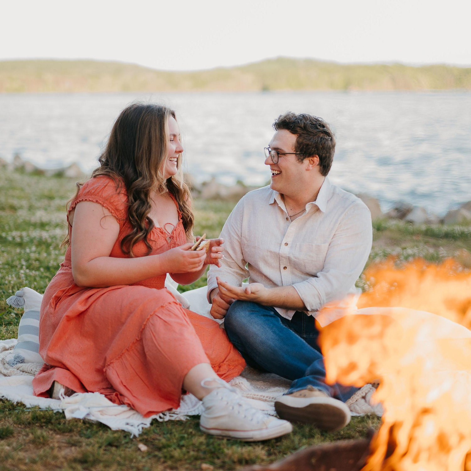 Engagement Photoshoot at Chester Frost Park, TN (5.13.22)