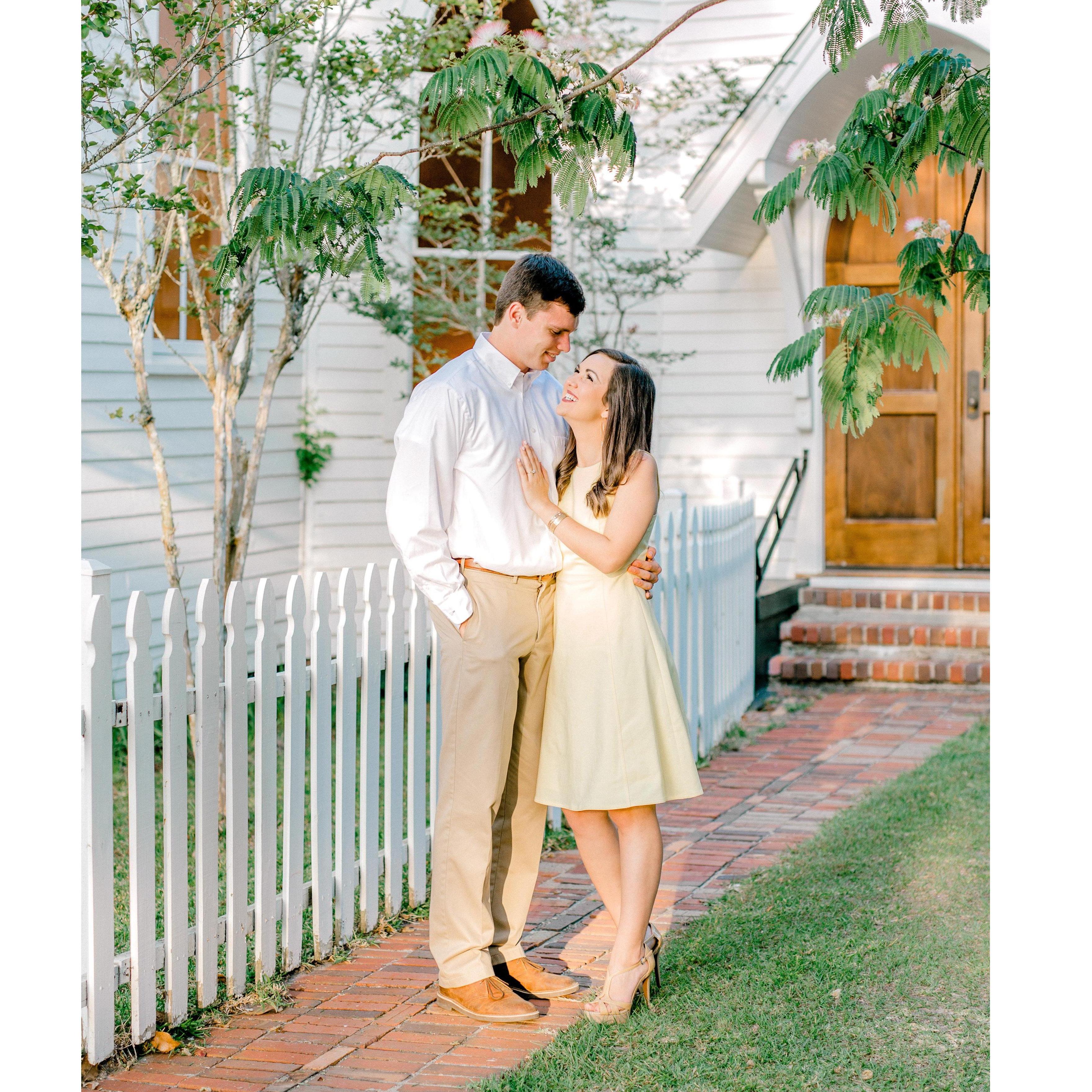 Engagement pictures by the wonderful Bluewaters Photography!