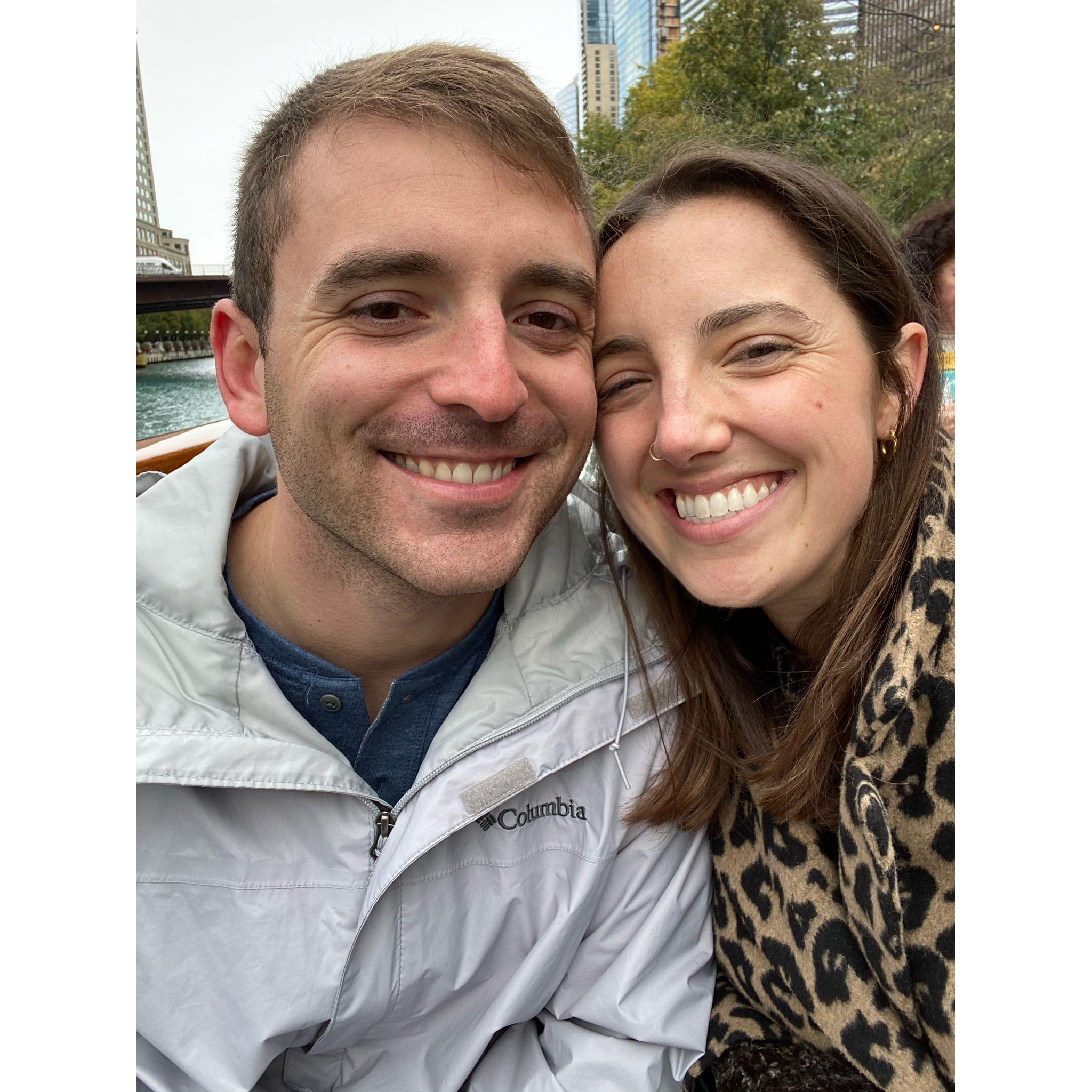 When Aaron visited Erin in Chicago early on, we took the Chicago Architecture River Boat Tour. In typical Chicago fashion... it was freezing cold & Aaron was questioning why he came to Chicago 🥶