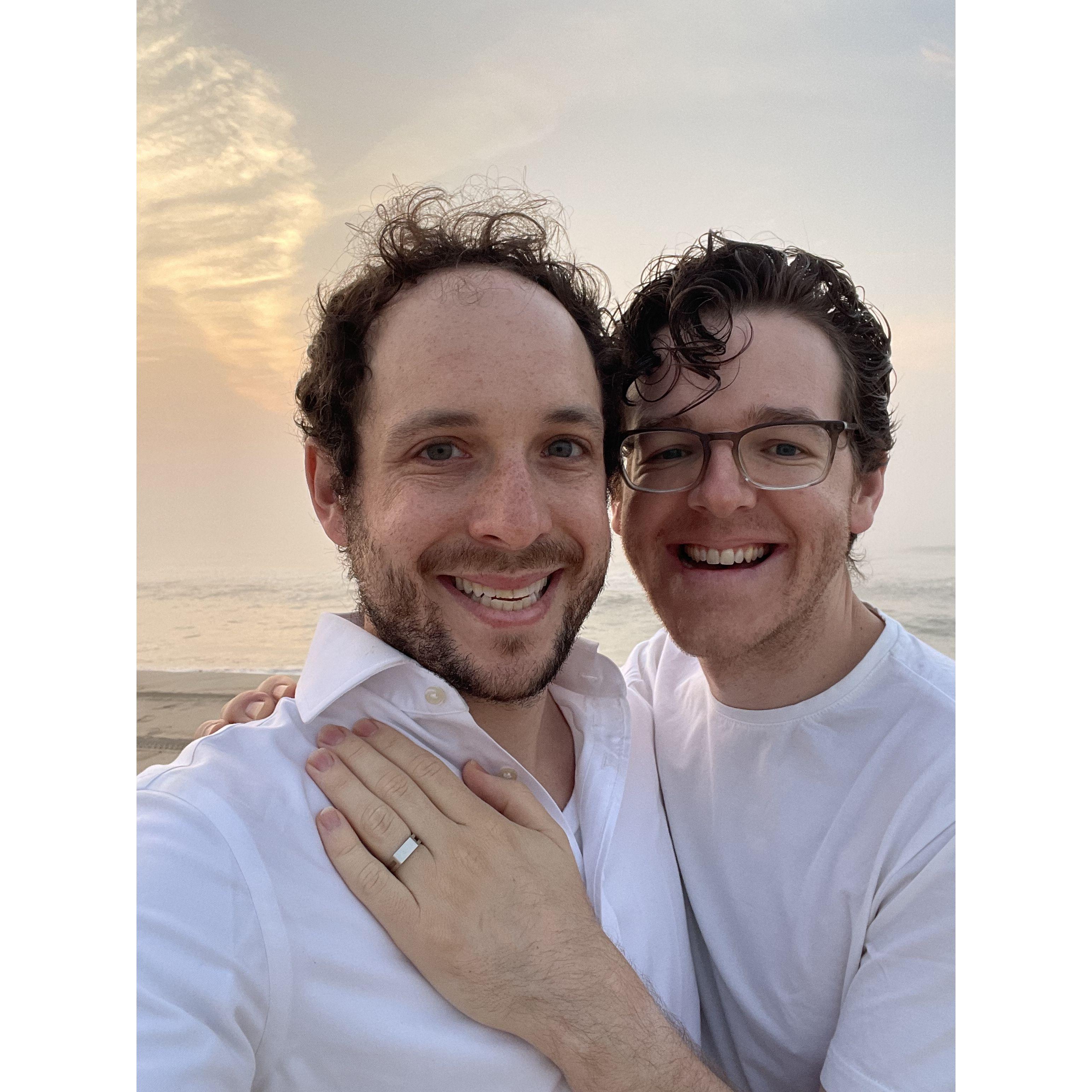August 2024 - Long Beach Island, NJ - An engagement at sunrise, yes please! The sun is rising on a new life chapter as one unit.
