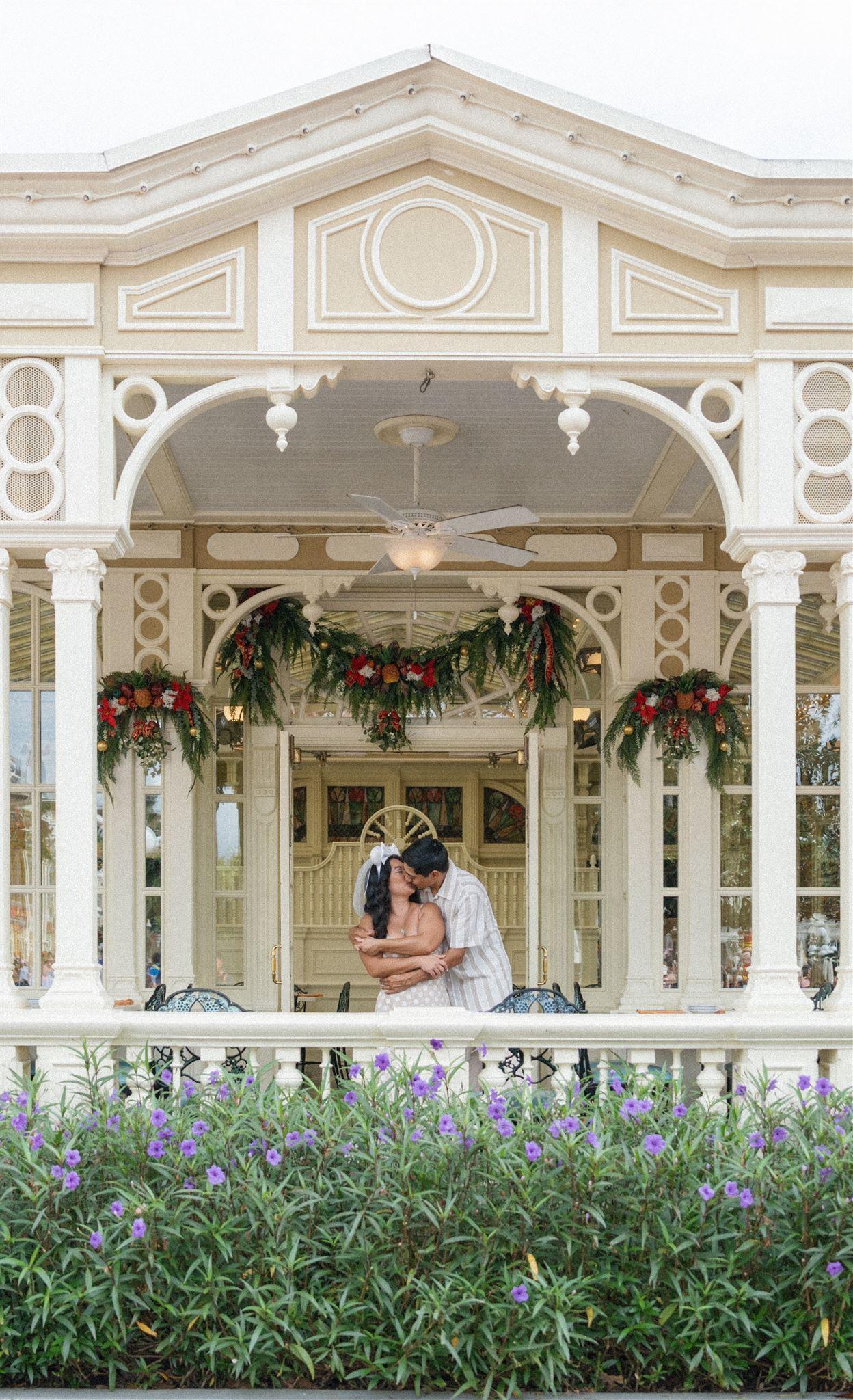 The Wedding Website of Leslie Chan and Antonio De Hoyos