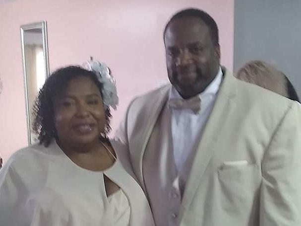 The Wedding Website of Carrie Lee and Lee Holland
