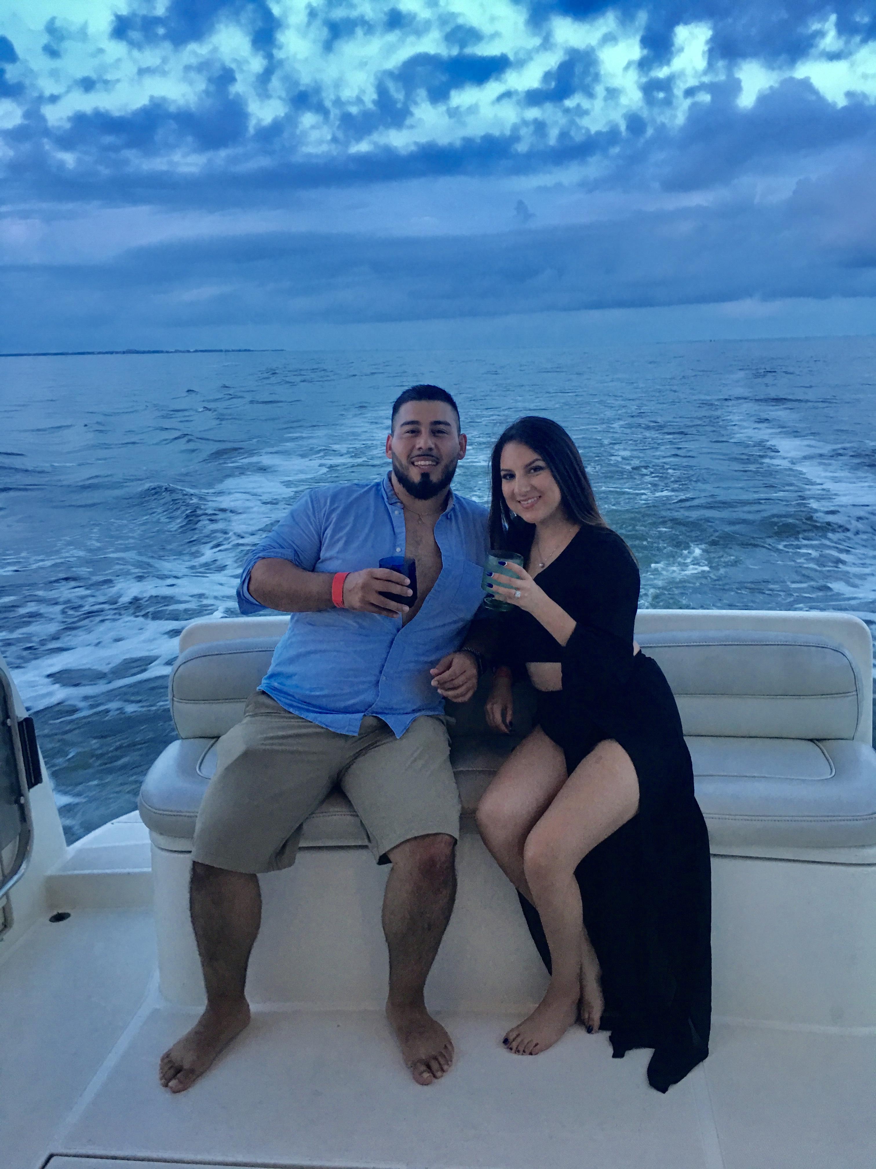 The Wedding Website of Jose R. Guadarrama and Berenice Mendez