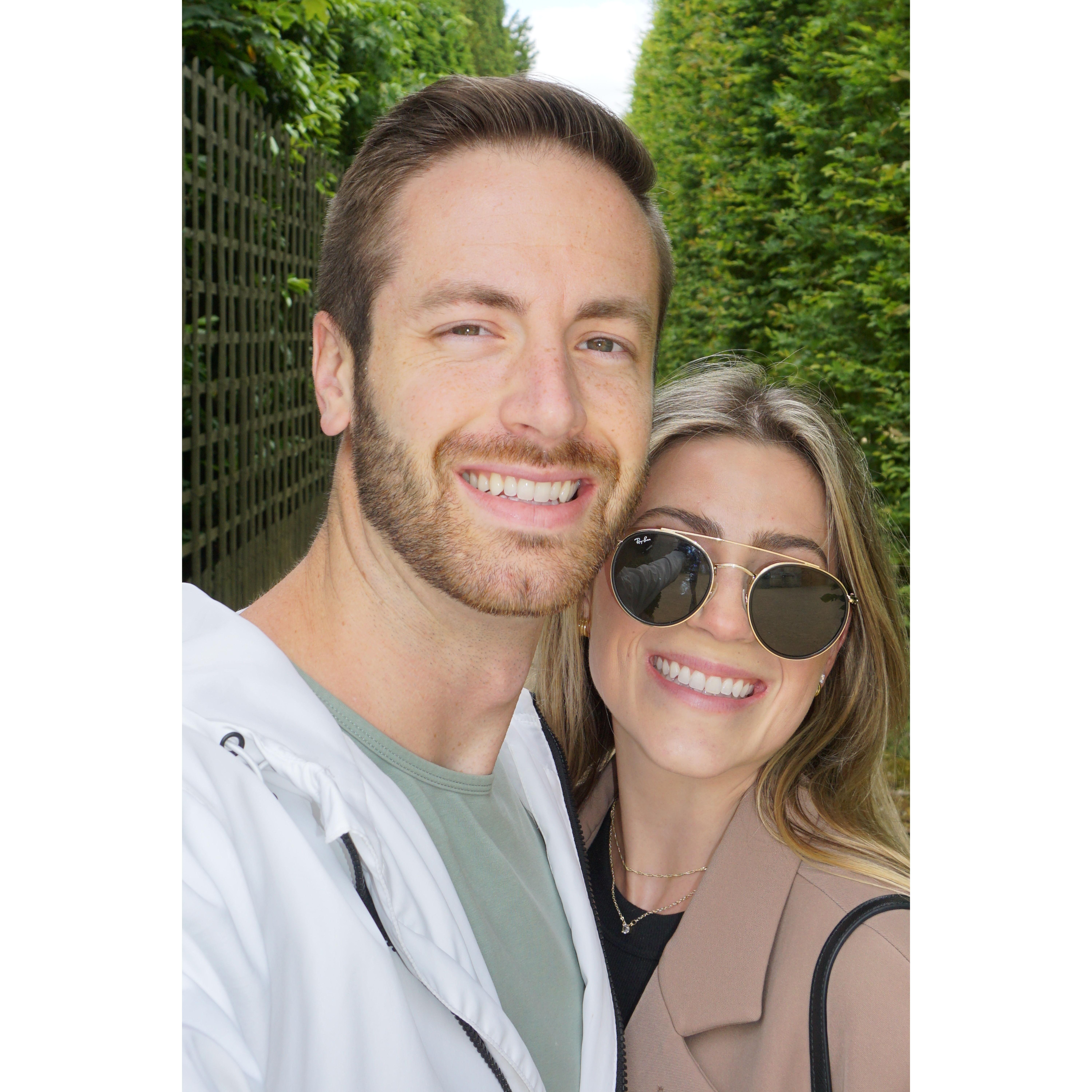 Exploring Paris together