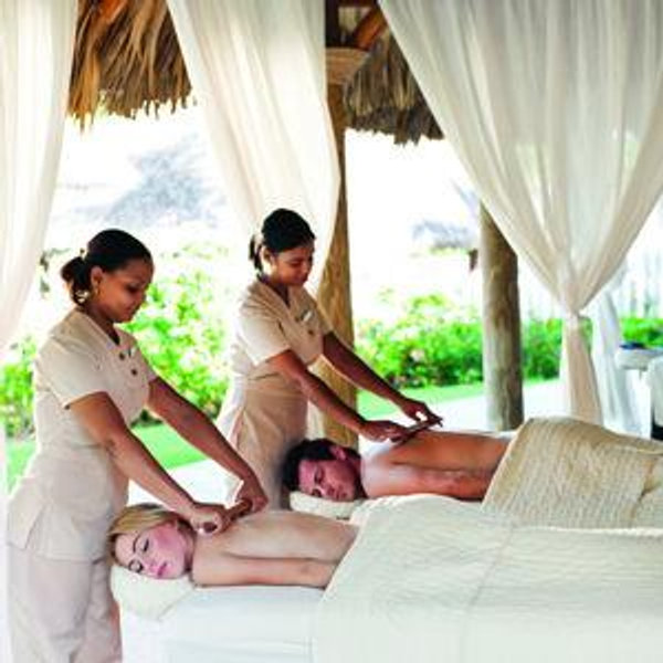 Honeymoon 60-Minute Couples Massage