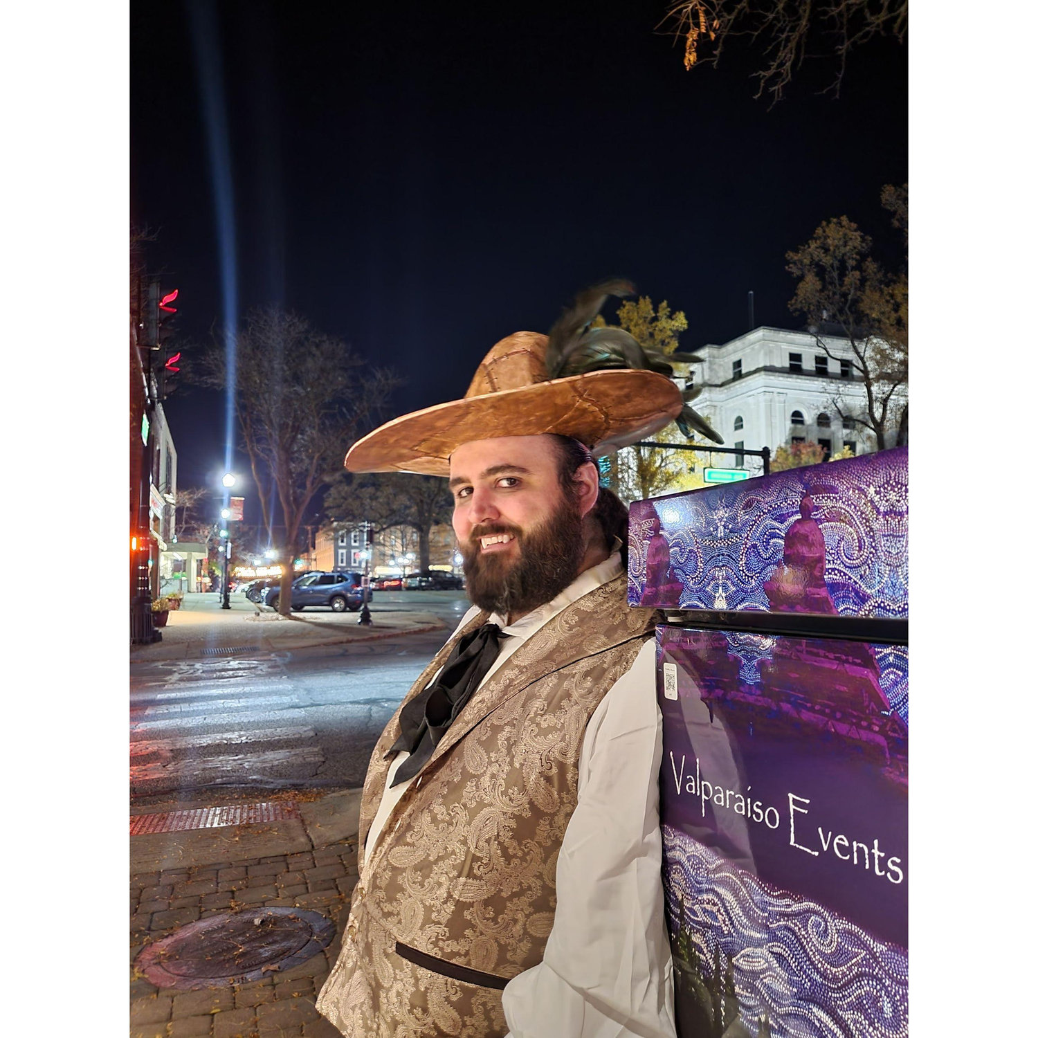 Joe dressed as Jackie Daytona, a bartender from Arizonia. (Halloween. show:"What We Do in the Shadows")