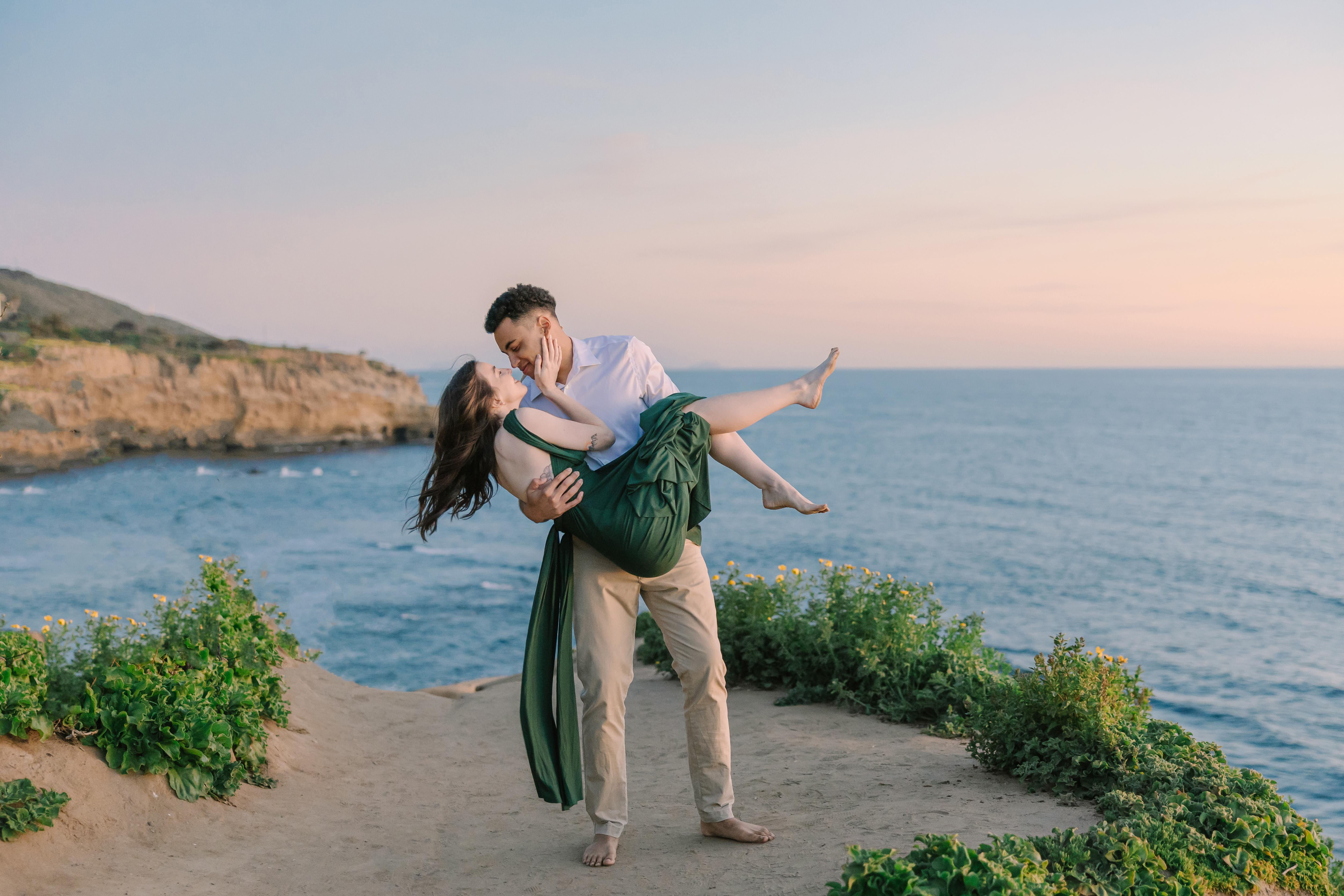 The Wedding Website of Zach Cowell and Devon Hendershot