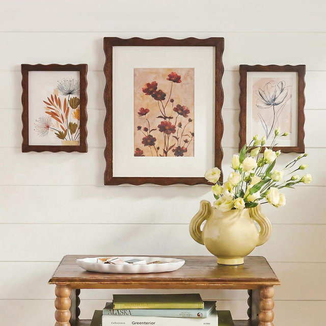 Wavy Wood Picture Frame Set, Artistic Gallery Wall 4x6/5x7/8x10 Photo Frames, Vintage Wooden Frames for Wall or Tabletop Decor