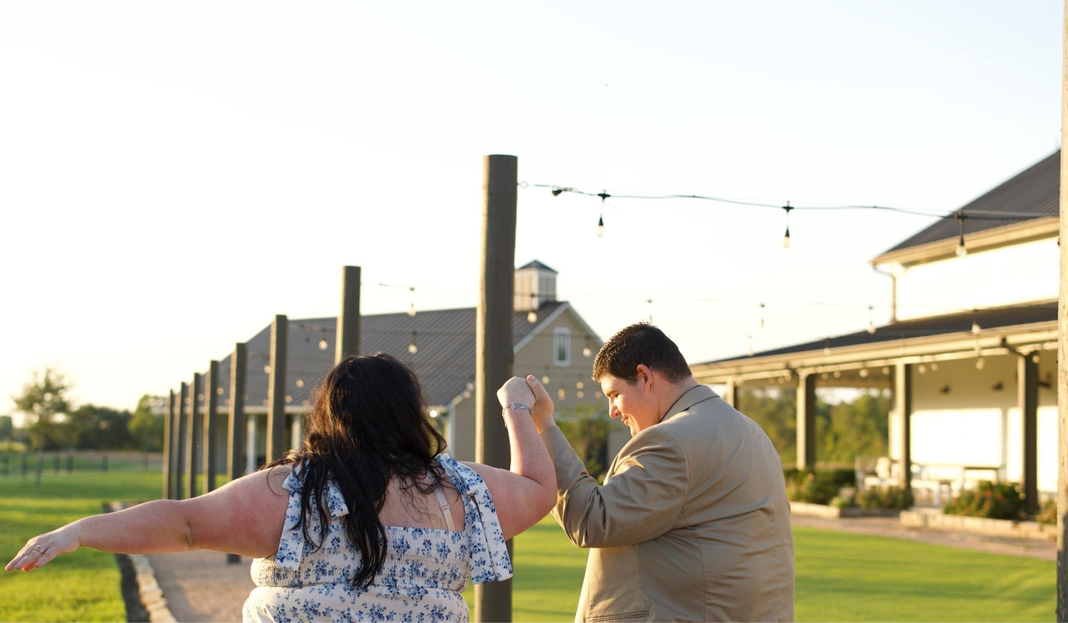 The Wedding Website of Alexis Russell and Chester Lavelle