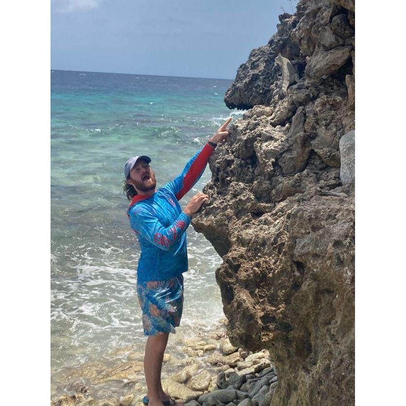 Billy spots an iguana in Bonaire (May 2022)