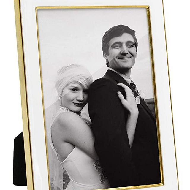 Afuly Gold Picture Frame 4x6 Simple Metal Photo Frame Yellow and White Golden Decor Wedding Gifts for Couple Birthday Present