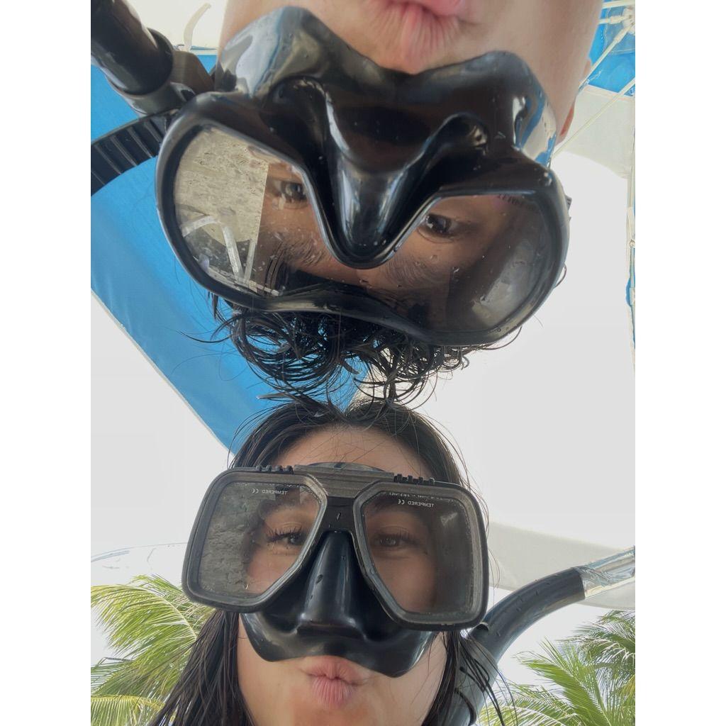 Snorkelling in the Bahamas