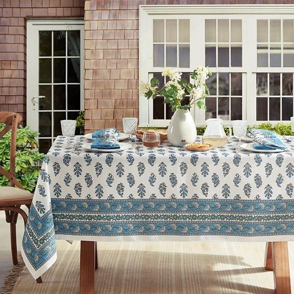 Tablecloth