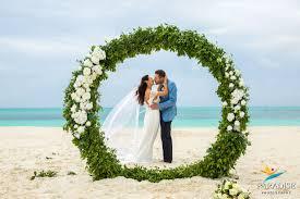 The Wedding Website of Stacey Smith and Thomas Friedel