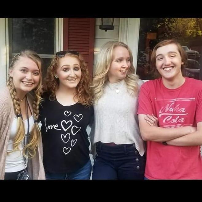October 2019
Tarayn, Tika, Samm, Zach