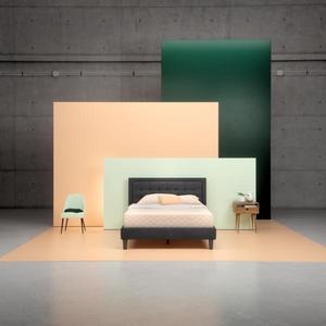 Upholstered Tufted Center Platform Bed Frame