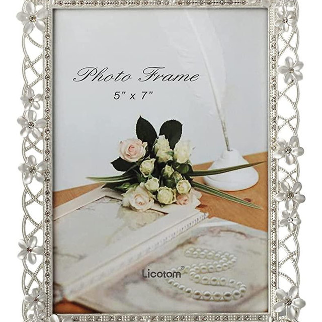 Licotom Metal Picture Frame Silver Plated with Pearly White Flowers and Crystals, 5 x 7 Inch Photo Frame