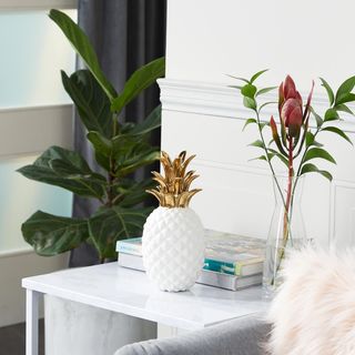 Porcelain Modern Decorative Pineapple