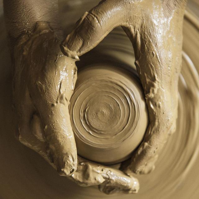 Pottery Wheel for the Couple!!