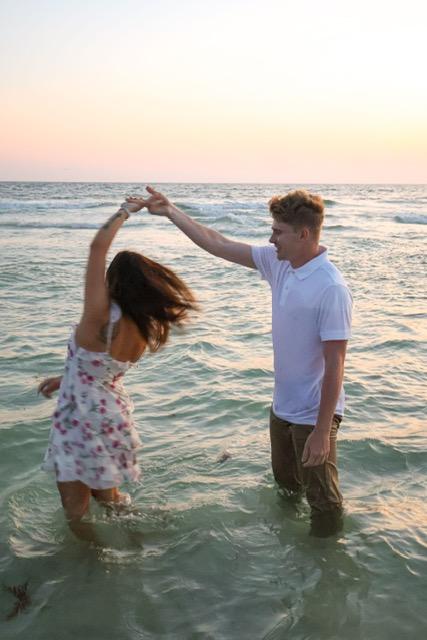 The Wedding Website of Jocelyn Ruiz and William Mitchell