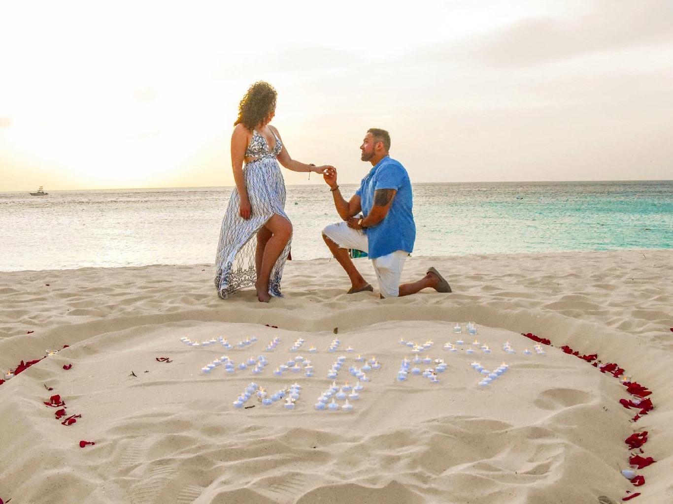 The Wedding Website of Stephanie Crespo and Mark Barsoum