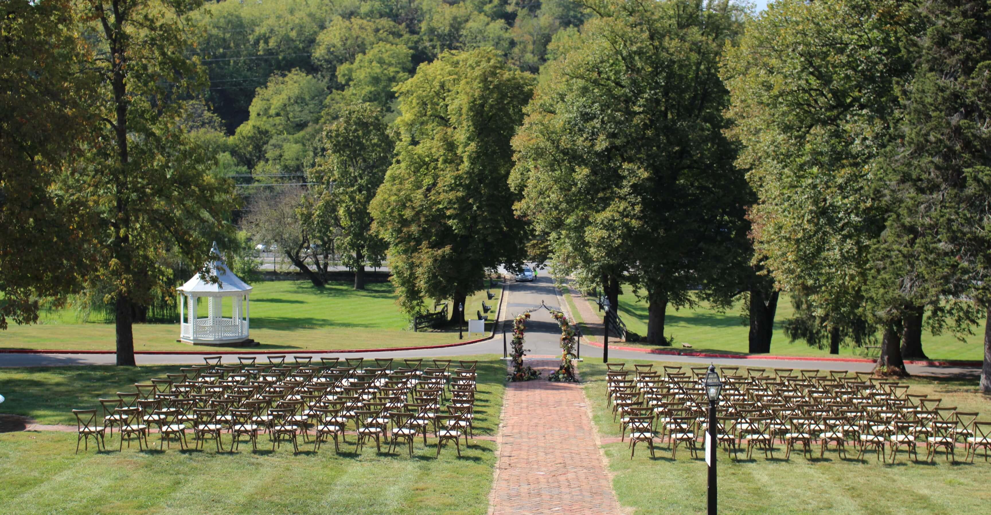 The Wedding Website of Logan Spitzley and Jonathan Lee