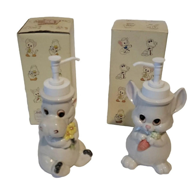 Vintage Andre Richard Bathroom Bath Soap Pumps Hippo Fantasy Friends Burdines